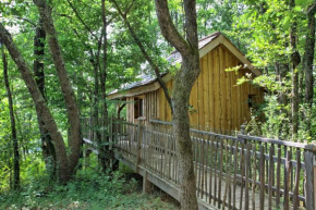  Les Cabanes des Benauges  Арби